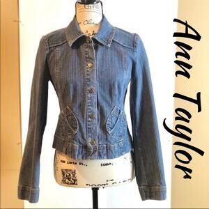 EUC Ann Taylor Loft Trendy Jean Jacket